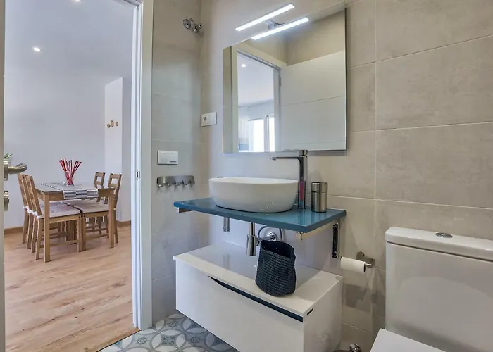 Sur Perla 6-3 Apartment