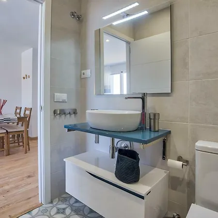 Sur Perla 6-3 Apartment